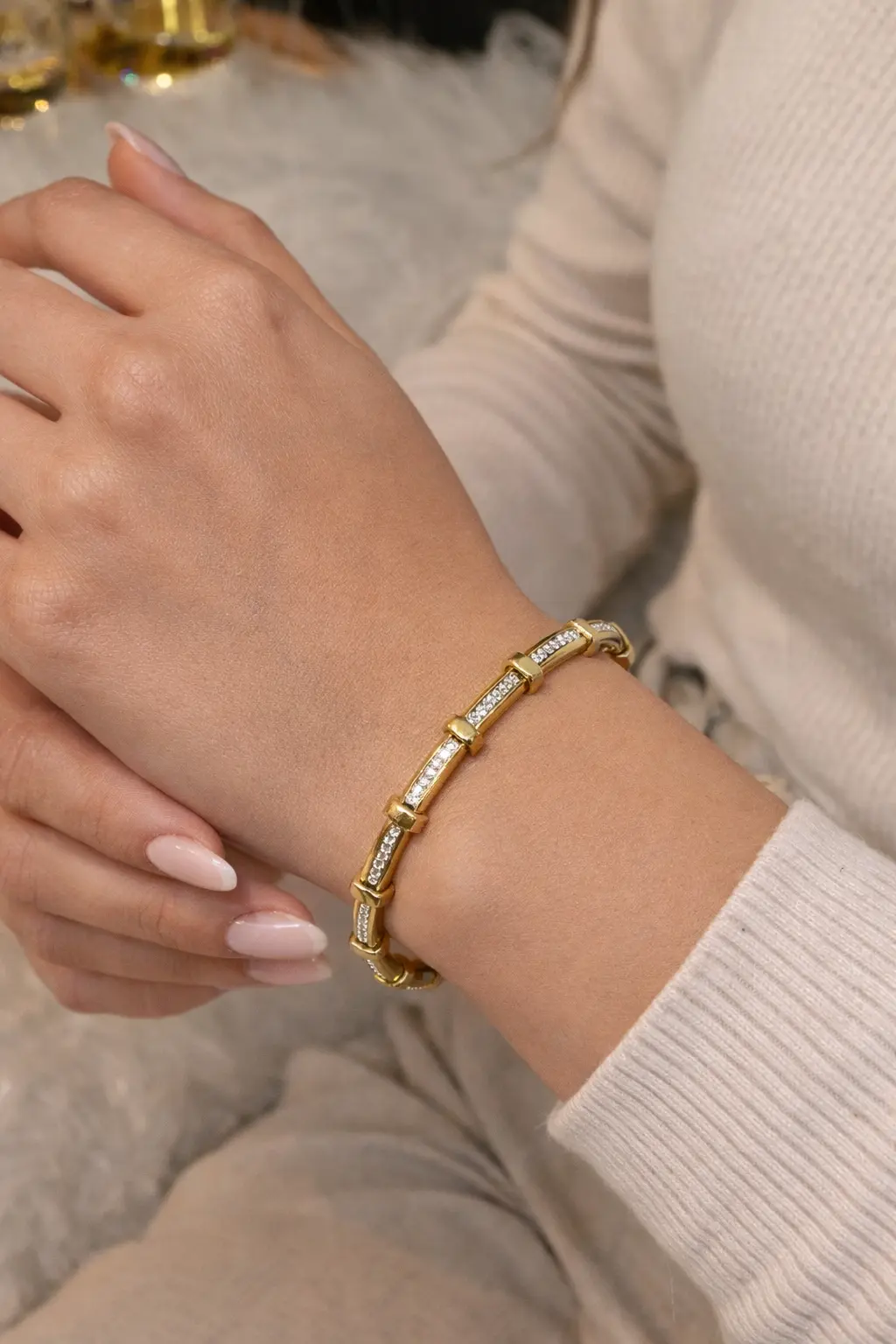 stainless bracelet with stones