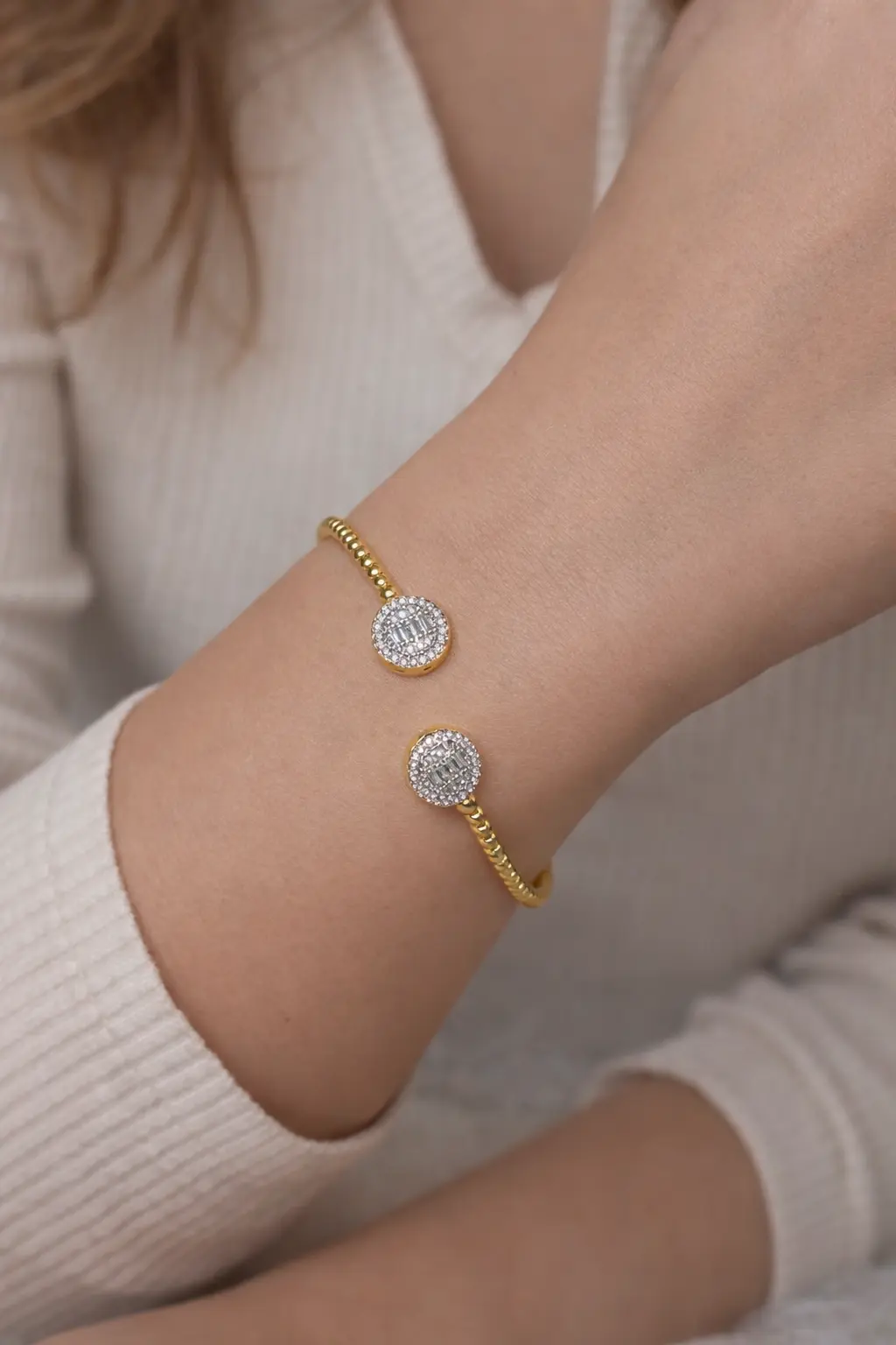 circle double charm bracelet